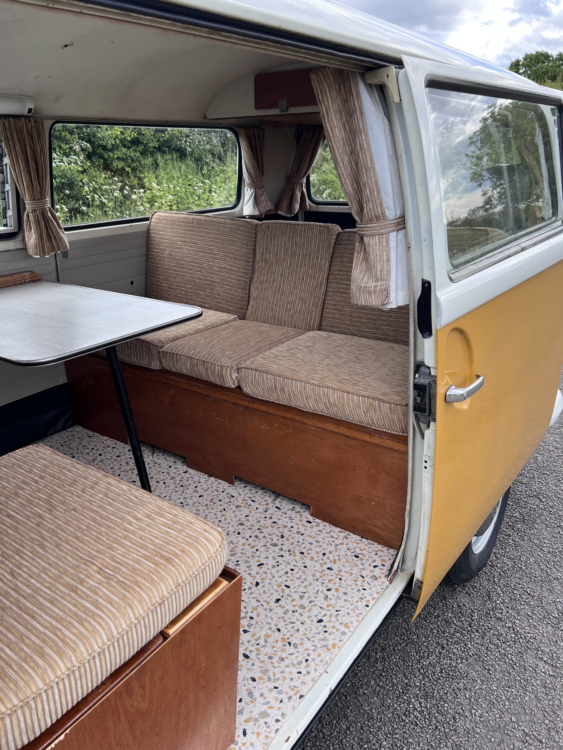 1972 VW Baywindow Campervan - Image 8